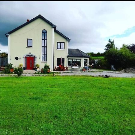 Shadowvale E34X773 Bed & Breakfast Tipperary Bagian luar foto