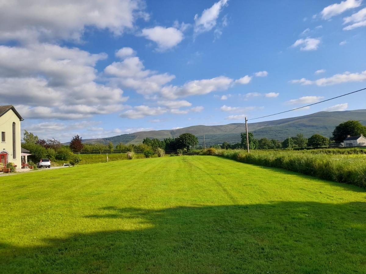 Shadowvale E34X773 Bed & Breakfast Tipperary Bagian luar foto